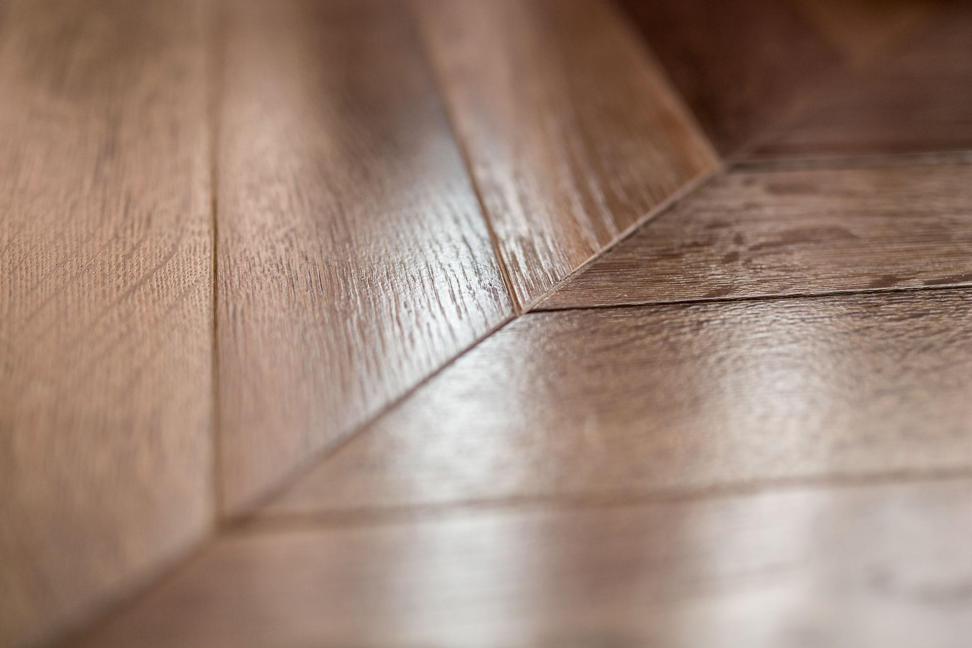 Hotel The Haven Roma Exterior foto A detail of a floor made of engineered wood